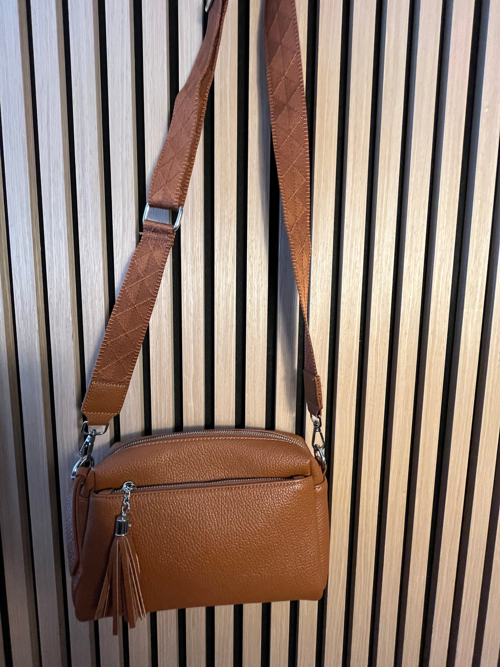 TASCHE crossbody Kunstleder
