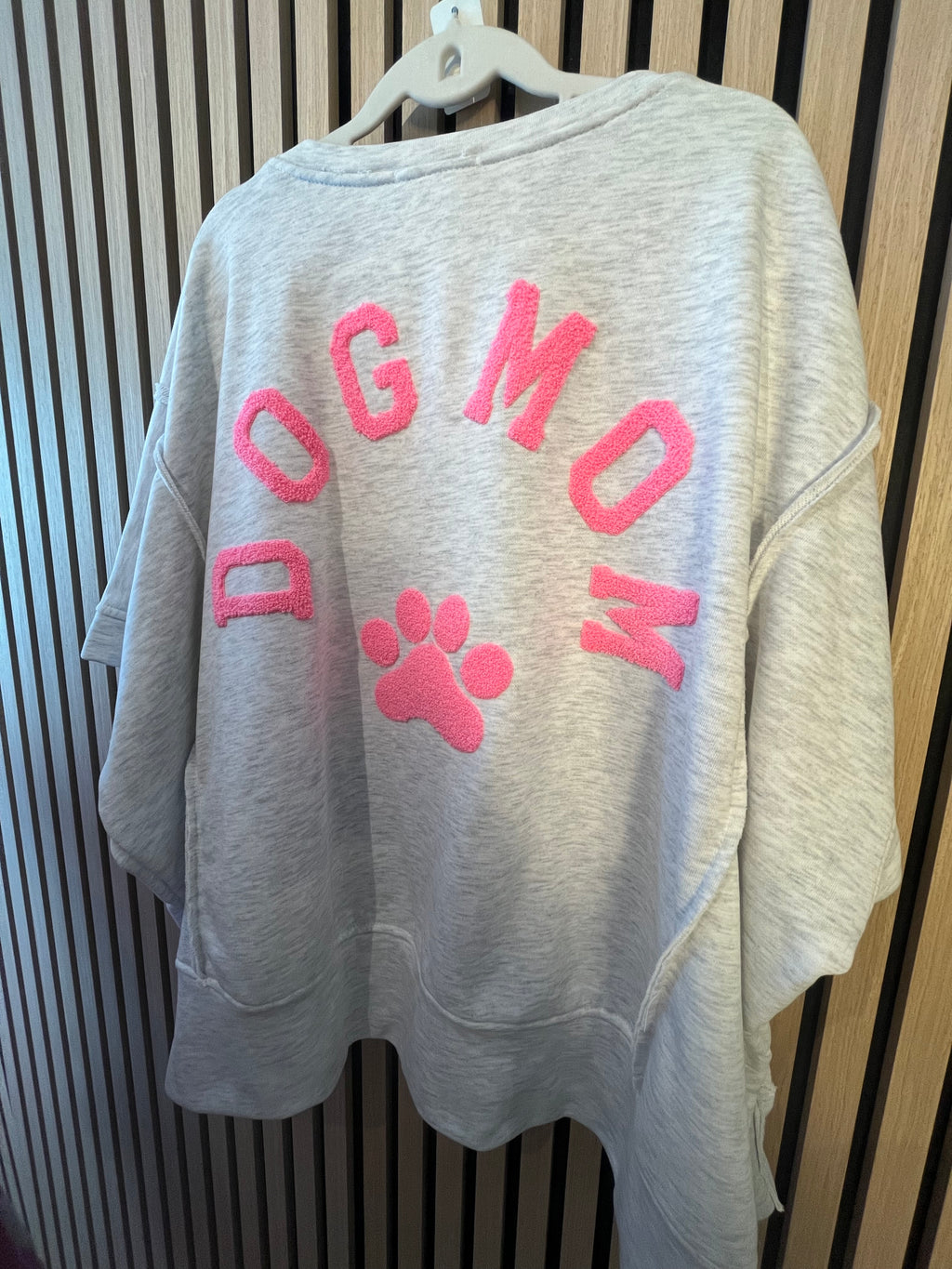 Dog Mom Pullover 