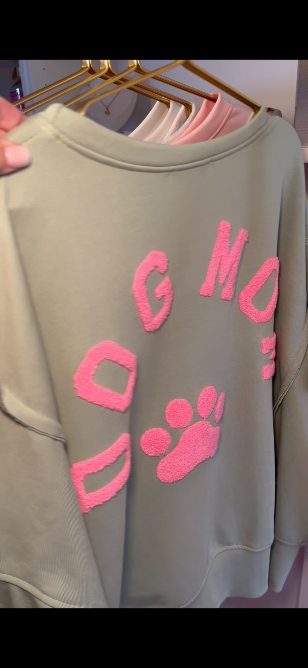 Dog Mom Pullover 