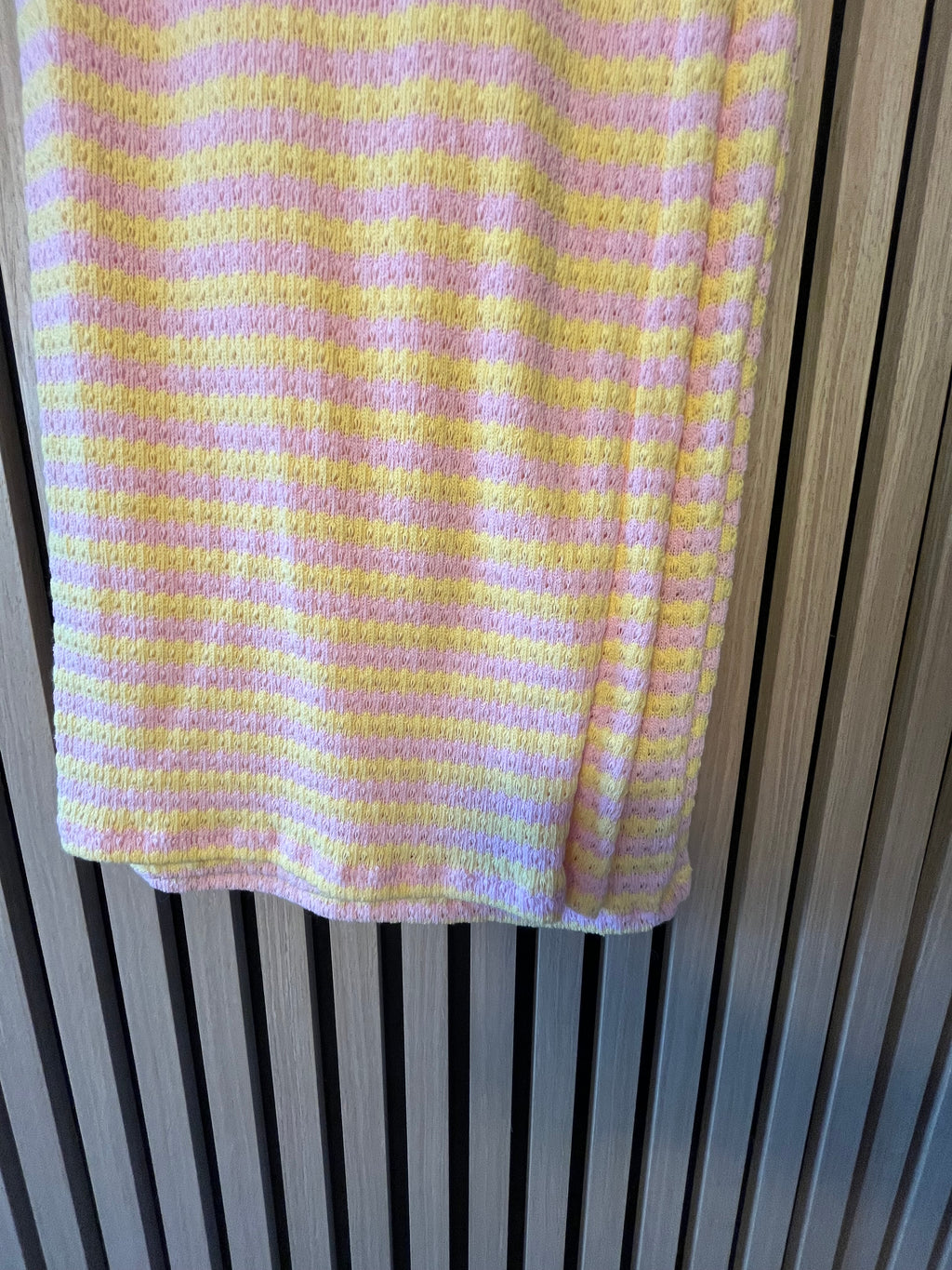 Hose im Strickdesign