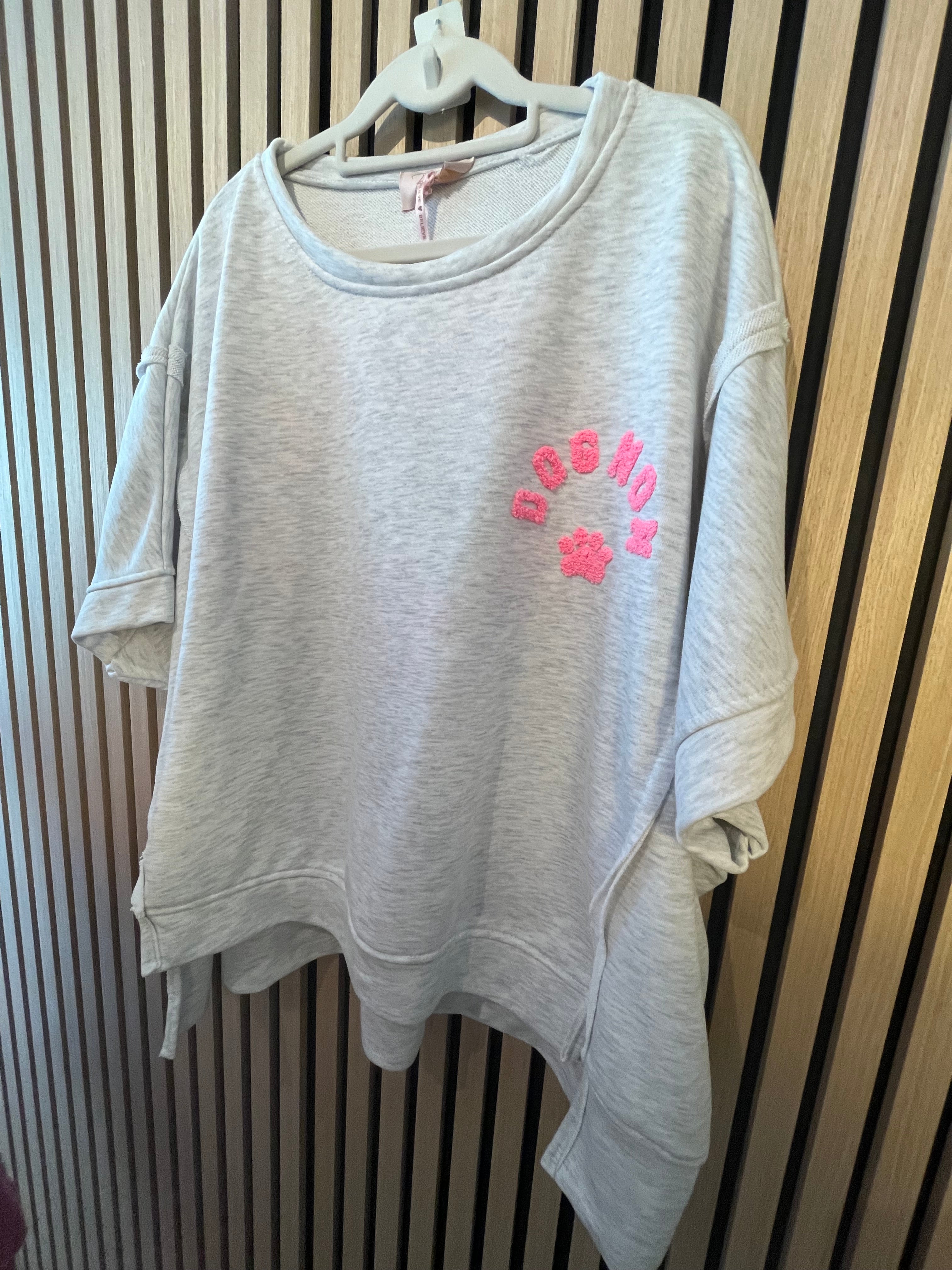 Dog Mom Pullover 