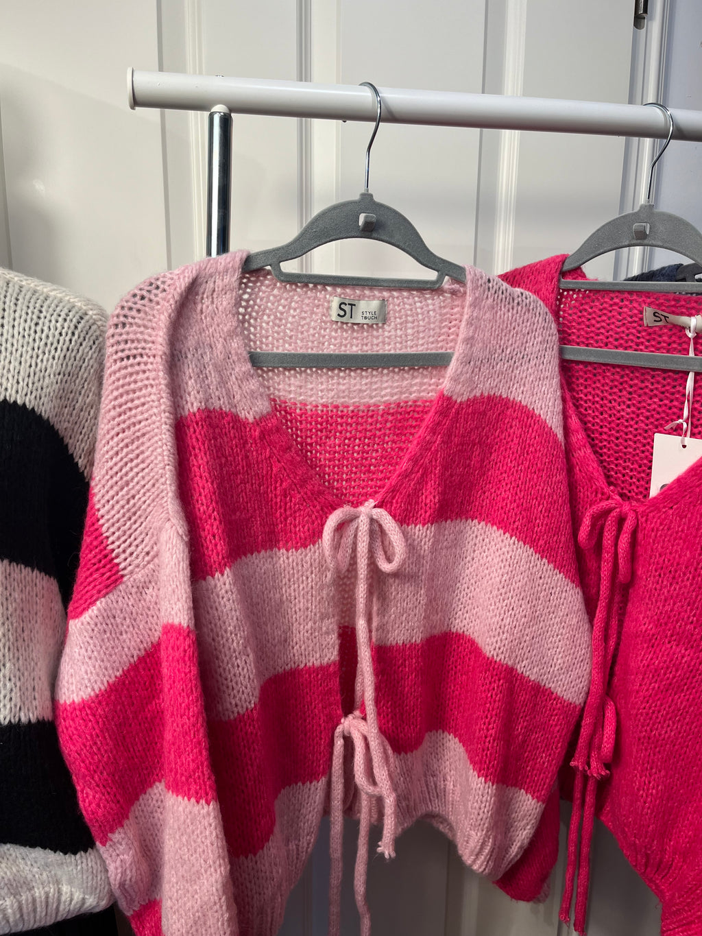 Cardigan Strickjacke mit Schleifen