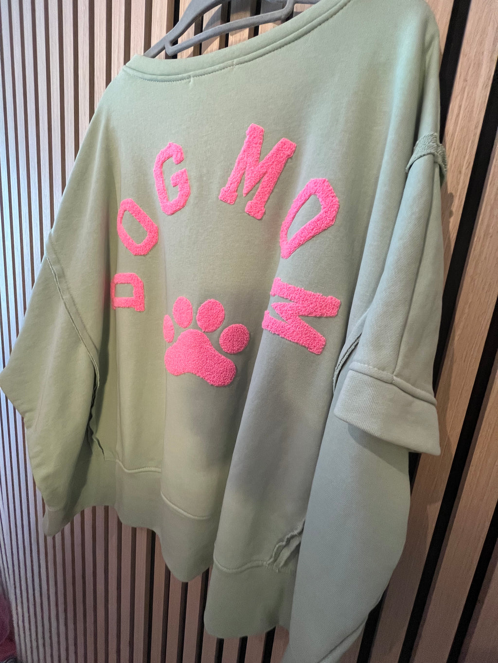 Dog Mom Pullover 