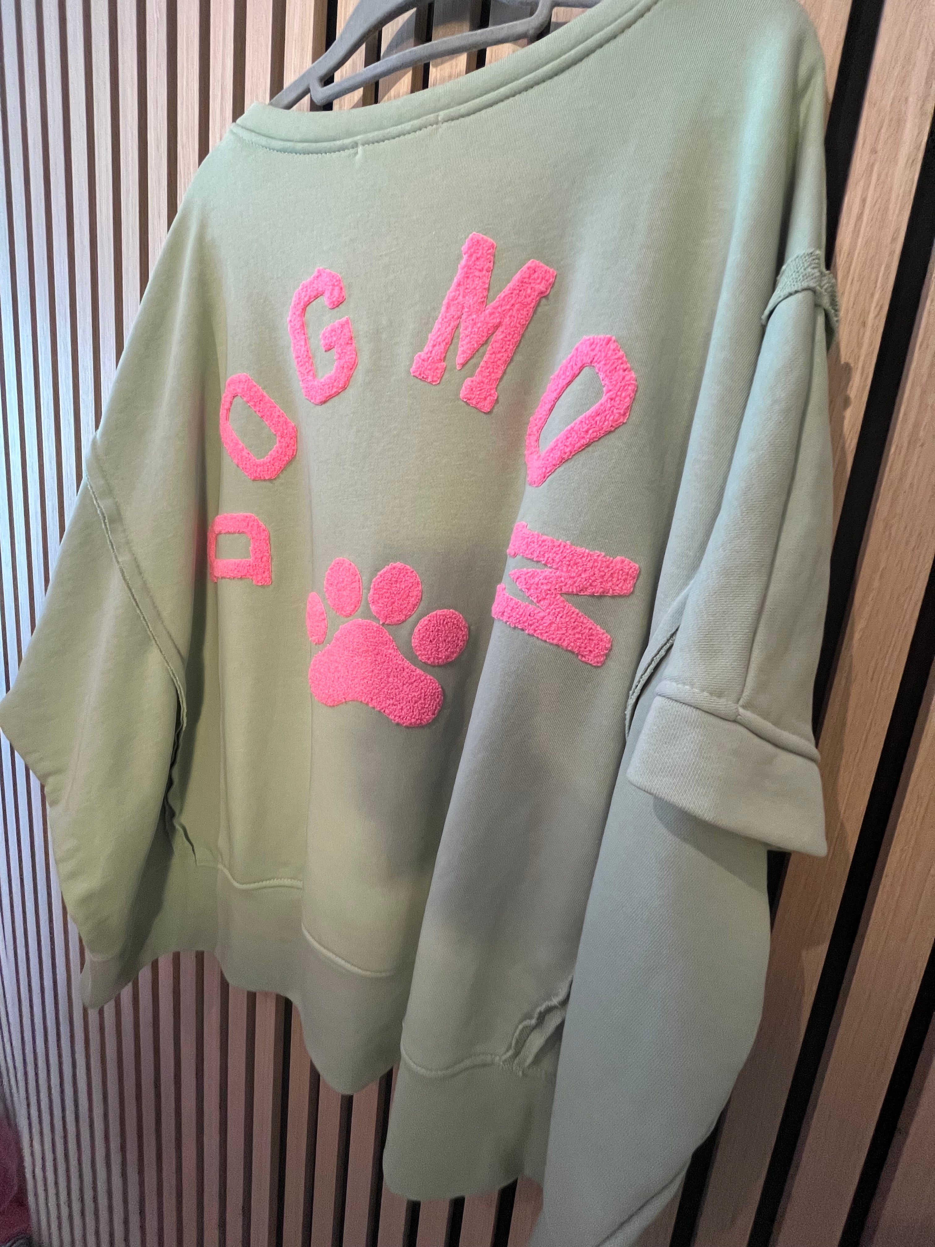 Dog Mom Pullover 