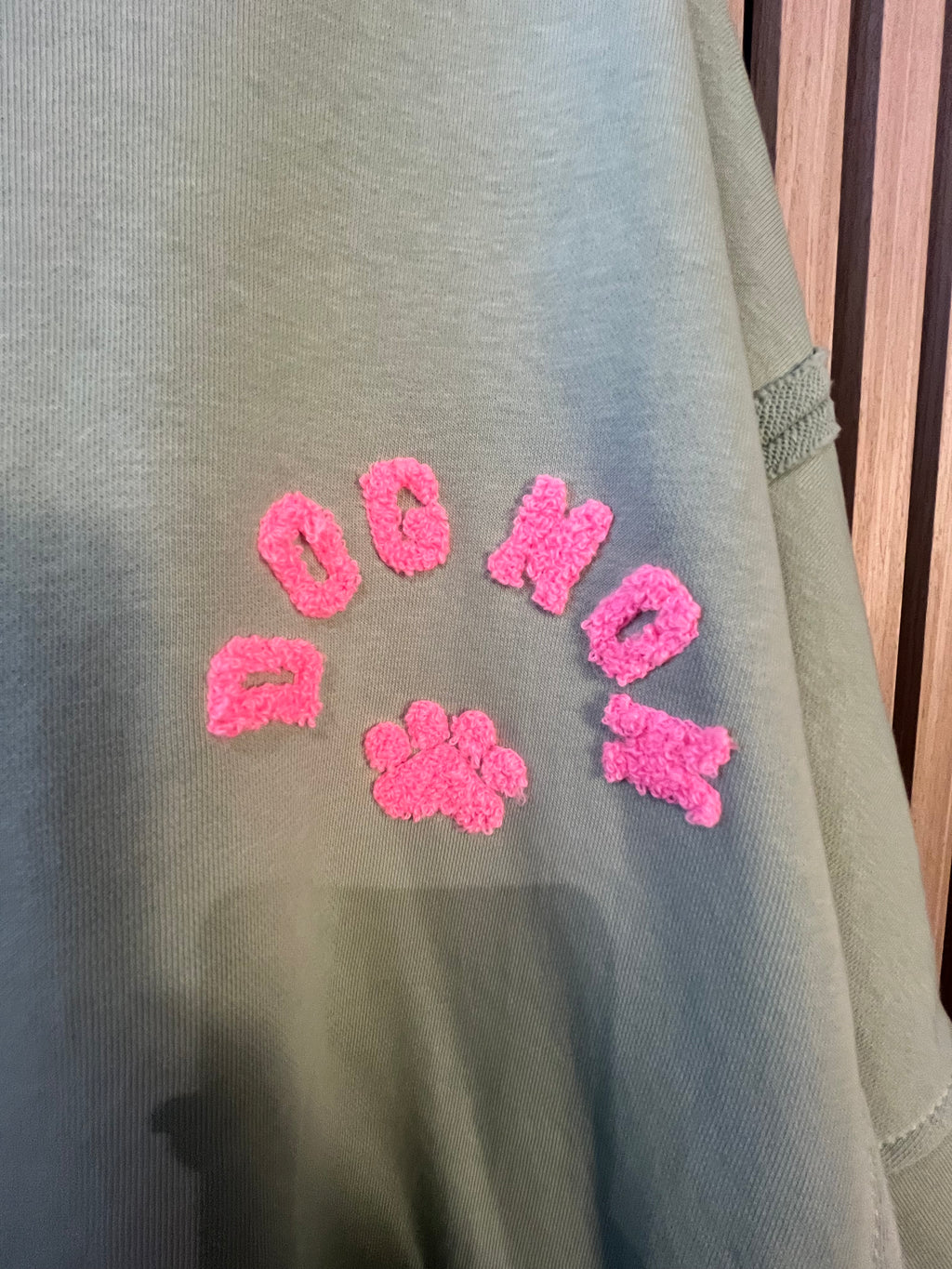Dog Mom Pullover 
