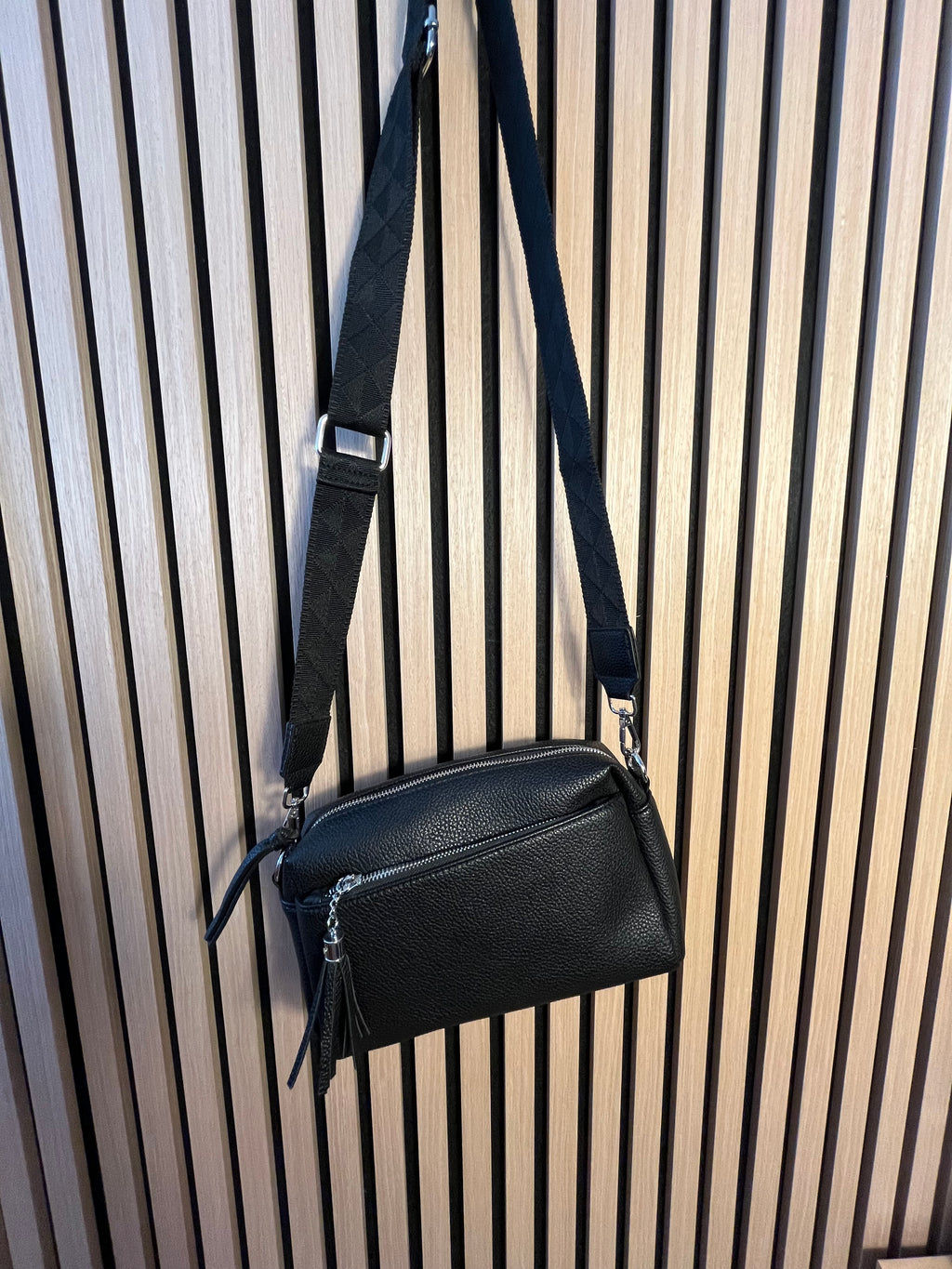 TASCHE crossbody Kunstleder