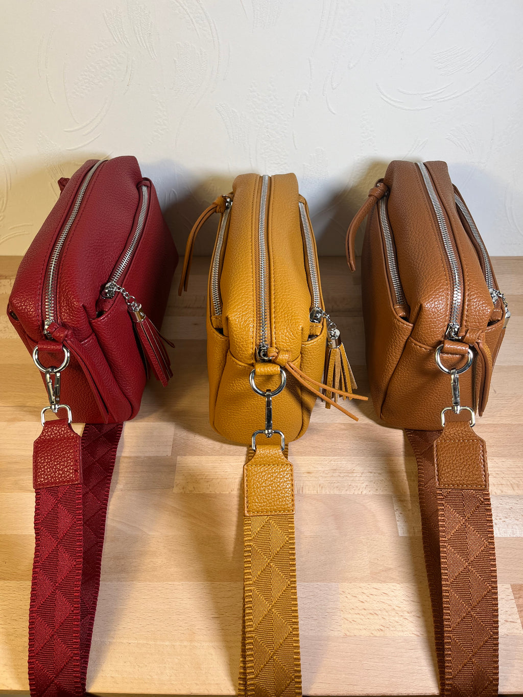 TASCHE crossbody Kunstleder