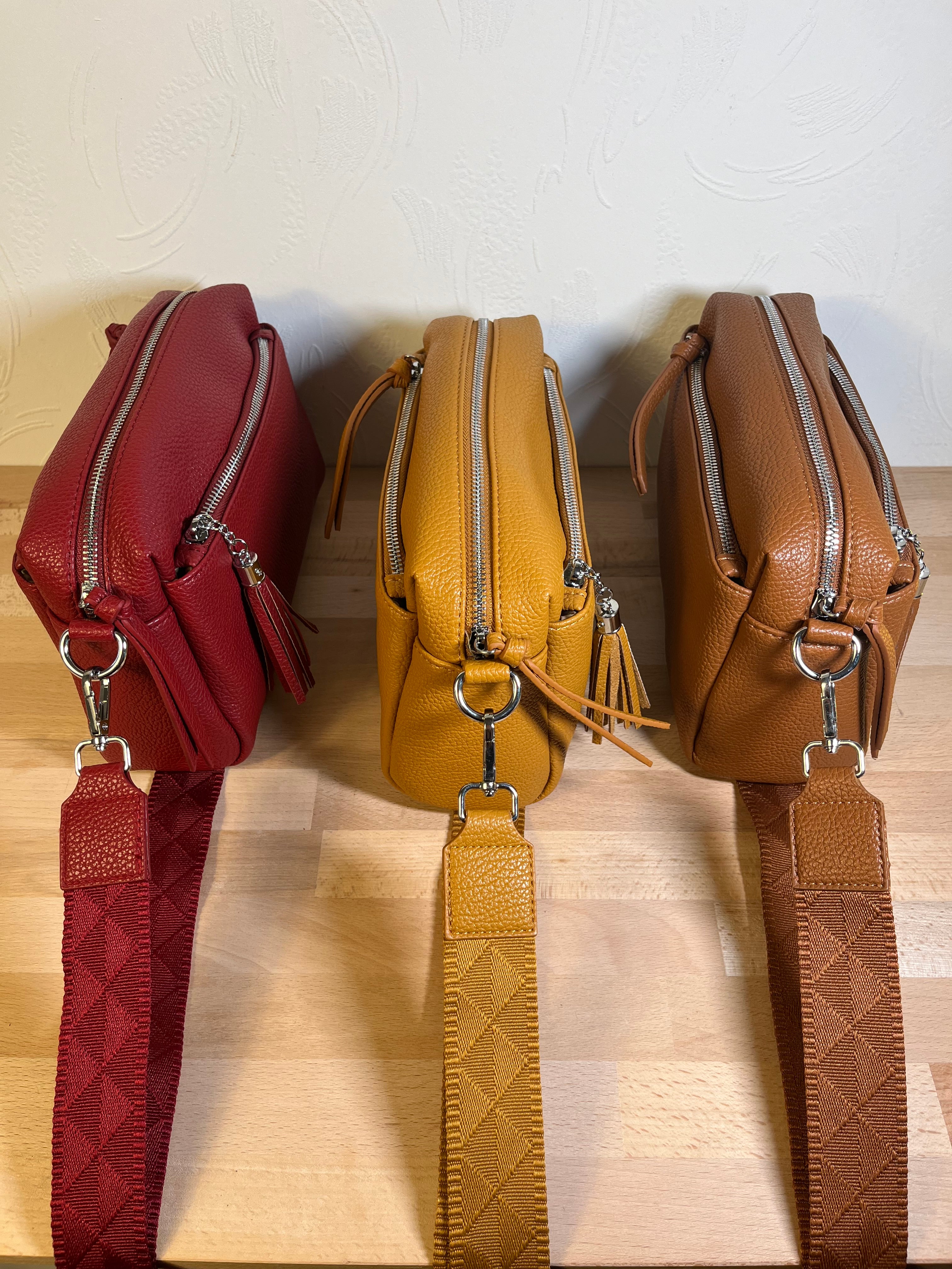 TASCHE crossbody Kunstleder