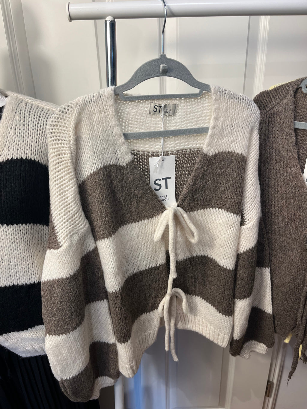 Cardigan Strickjacke mit Schleifen