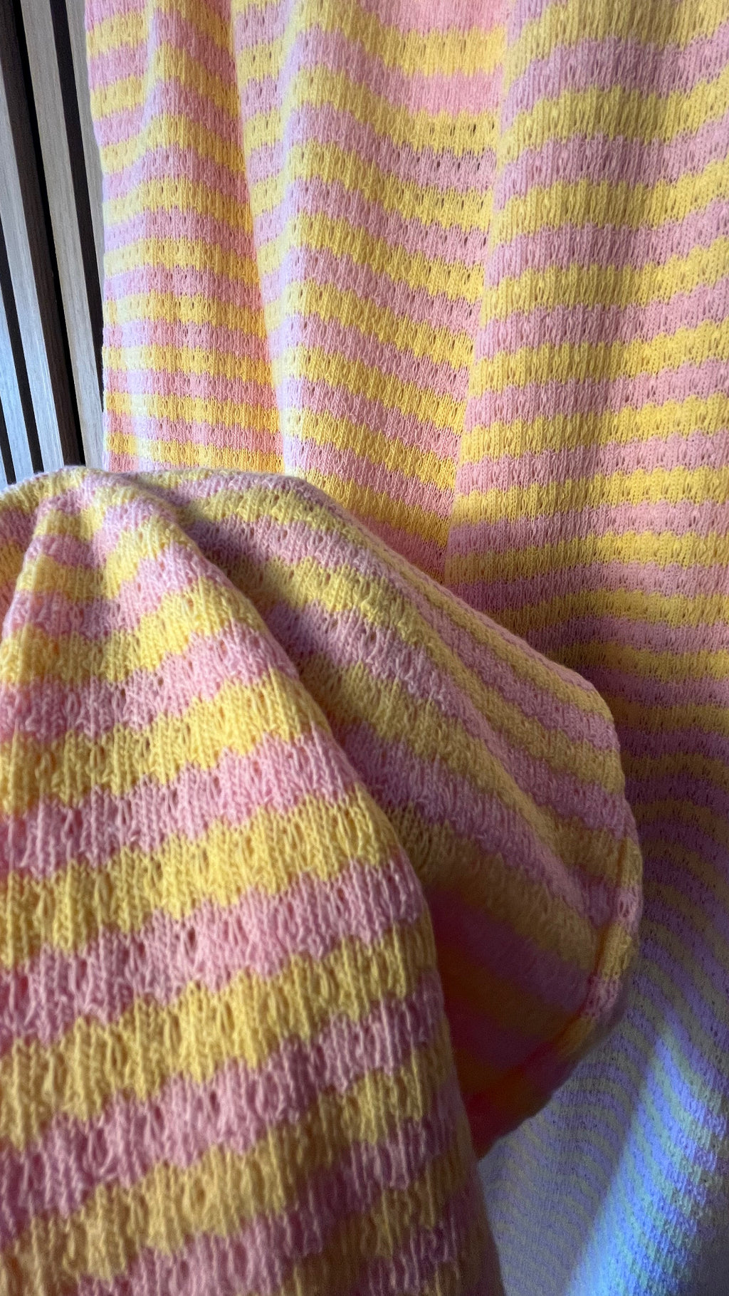Hose im Strickdesign