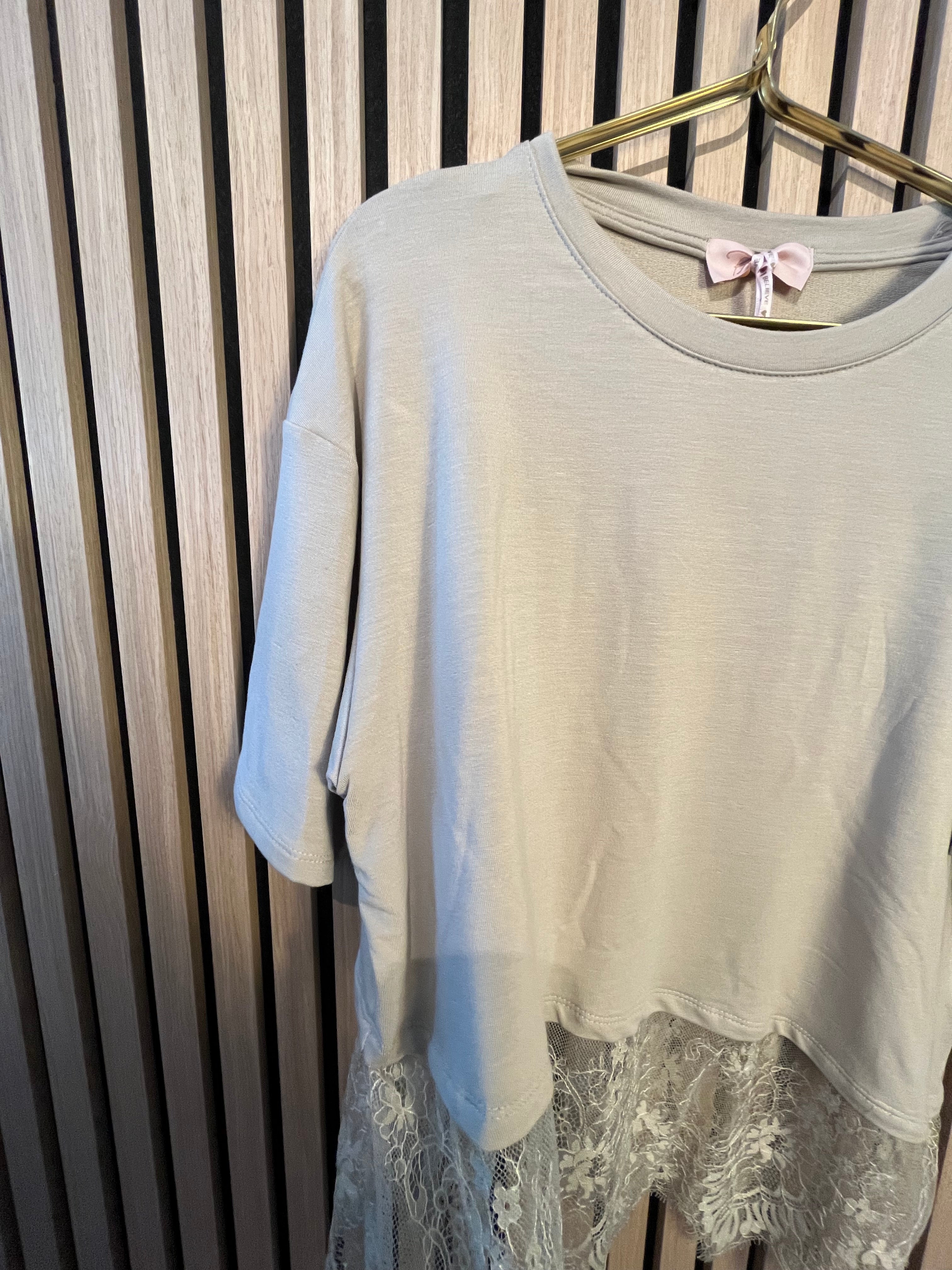 Spitzen Shirt beige schwarz braun grau
