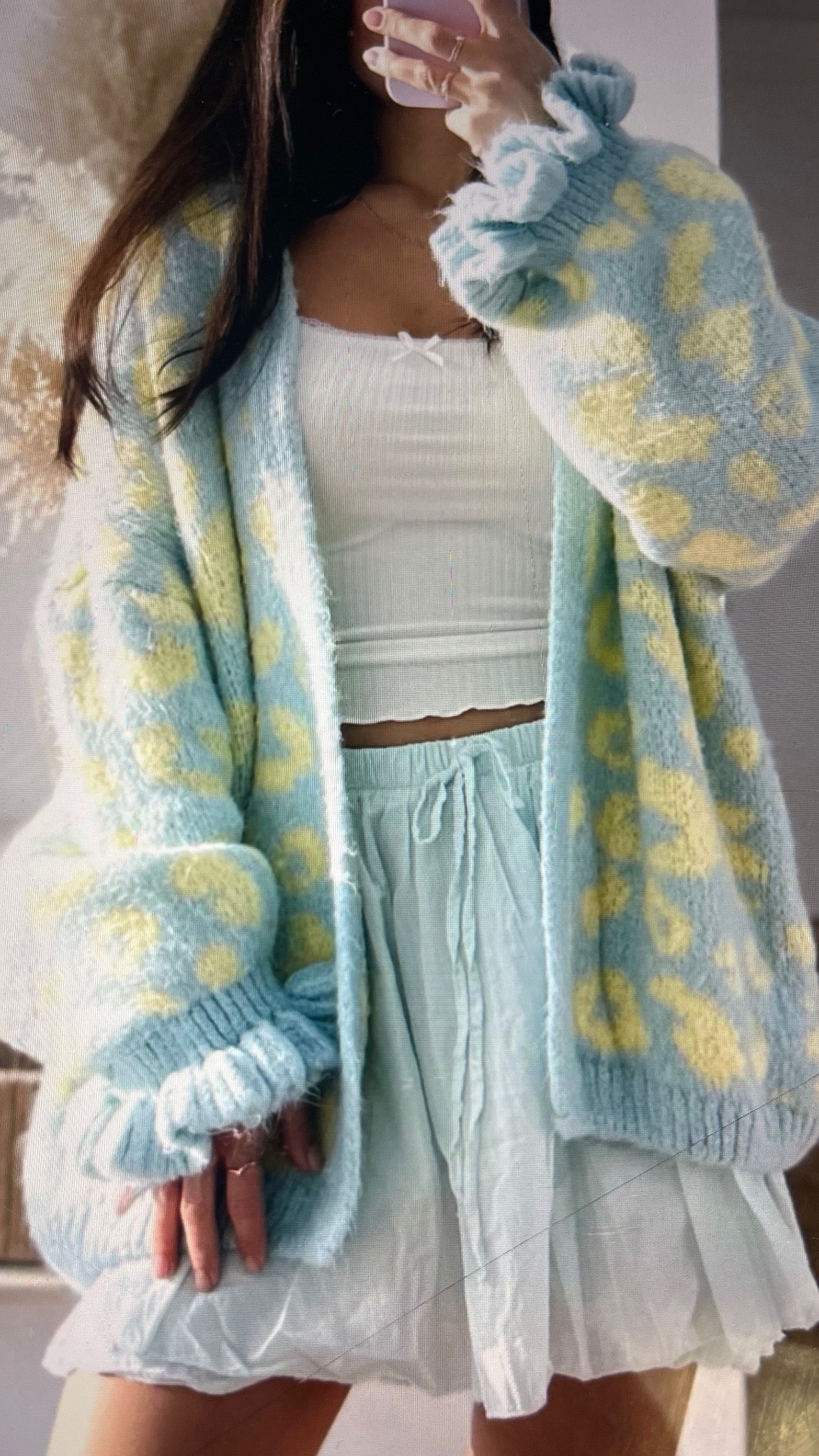 Cardigan Leo