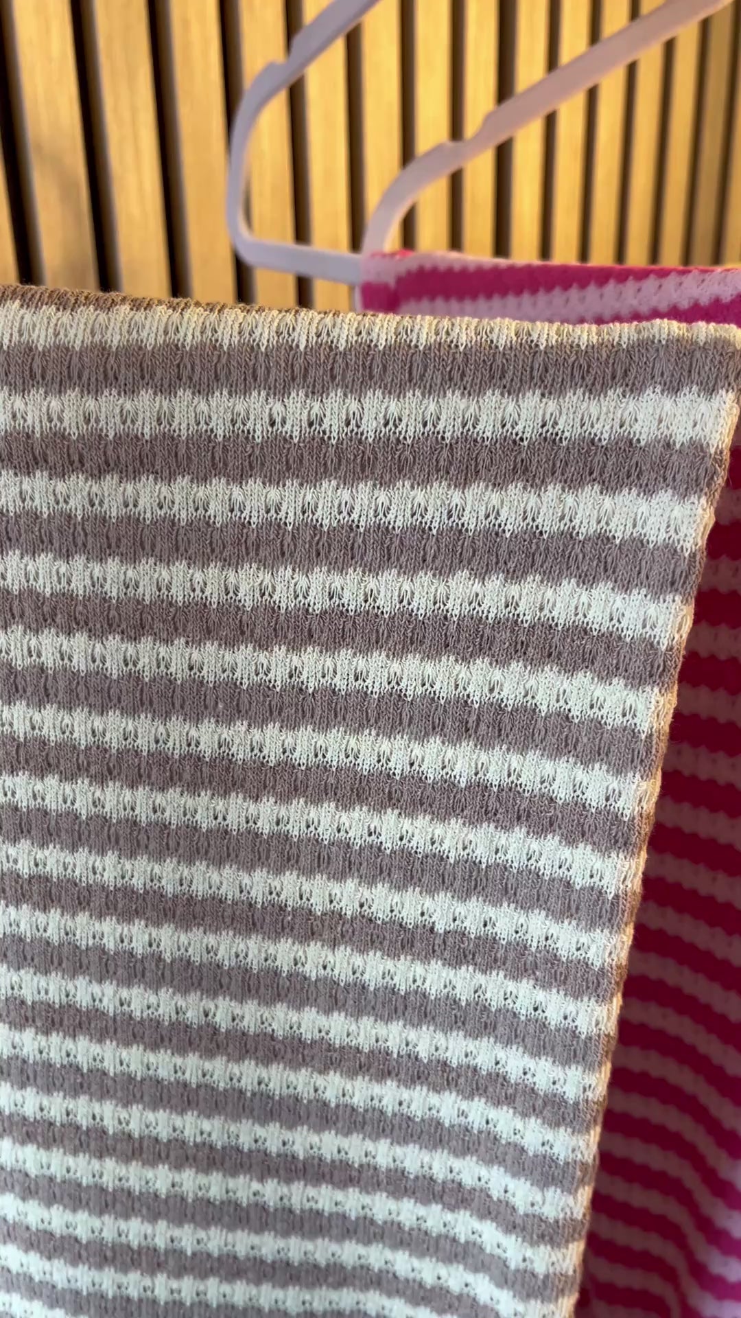 Hose im Strickdesign