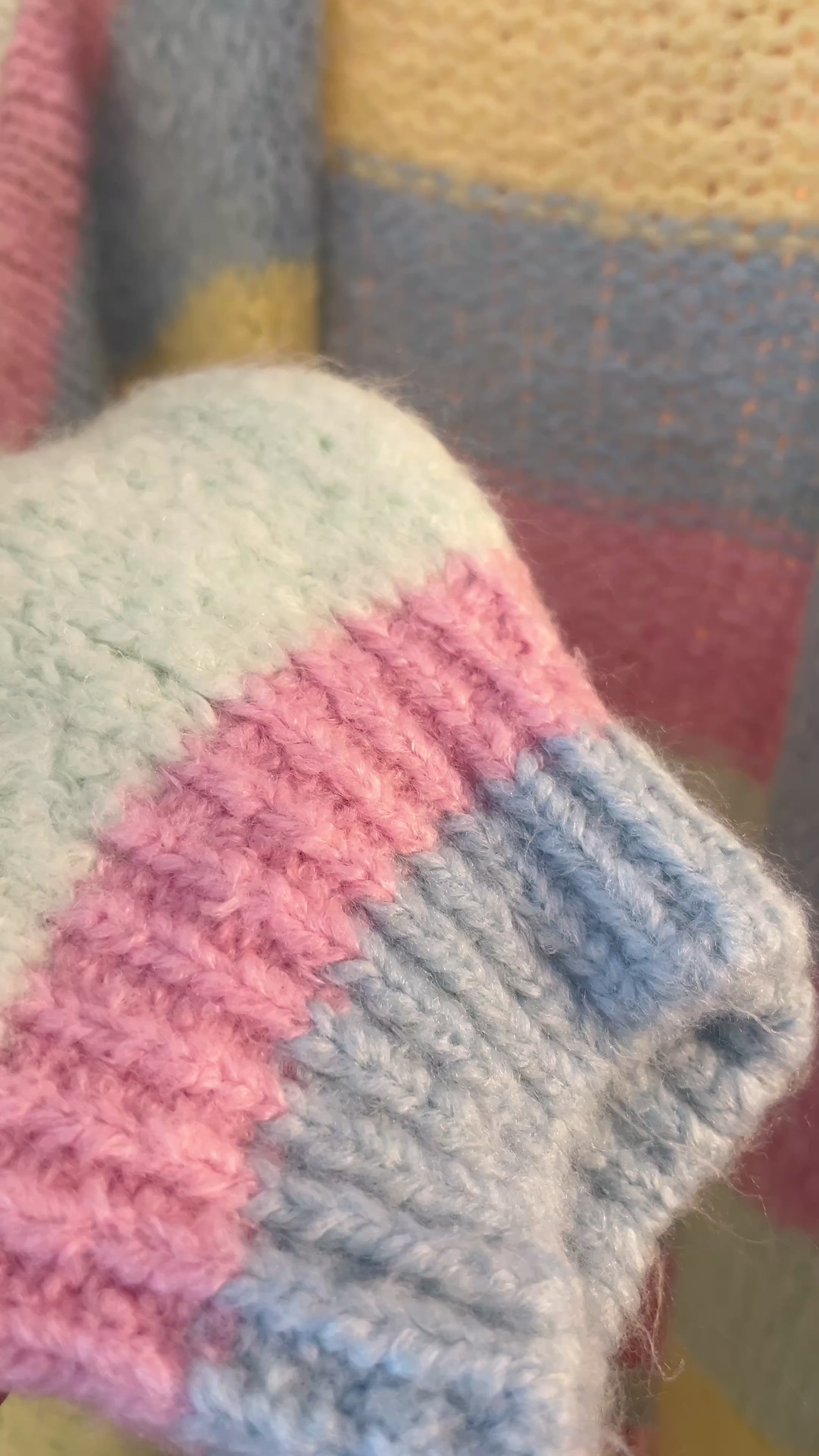 Strickjacke Cardigan bunt rosa mint blau gelb